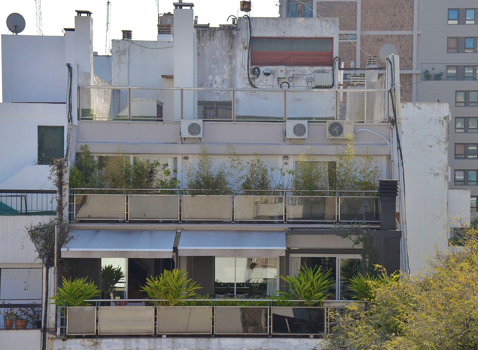 Céspedes 2290 – Piso 7 y 8 – FRENTE – Penthouse 3 amb. en Duplex C/ BALCÓN, TERRAZA y PARRILLA – Sup. Total: 240 m² – Por m²: 2833