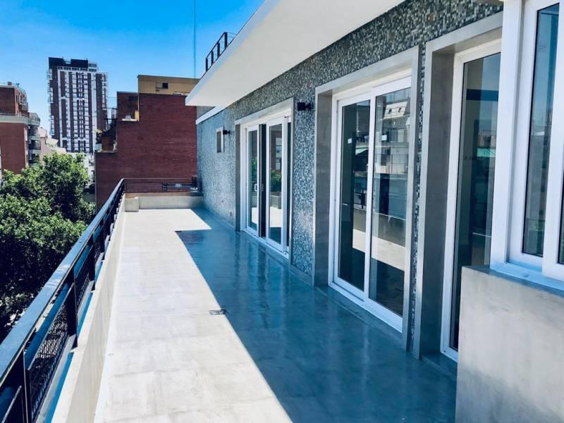 La Pampa 2500 –  Depto. 4 Amb. Con Toilette, Balcón Terraza y Cochera cub. Sup.:165m2. Precio por m2.: usd 2.660