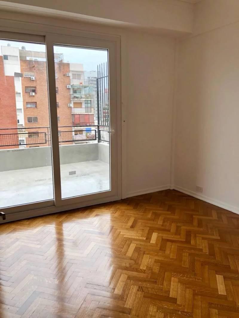 La Pampa 2500 –  Depto. 4 Amb. Con Toilette, Balcón Terraza y Cochera cub. Sup.:165m2. Precio por m2.: usd 2.660