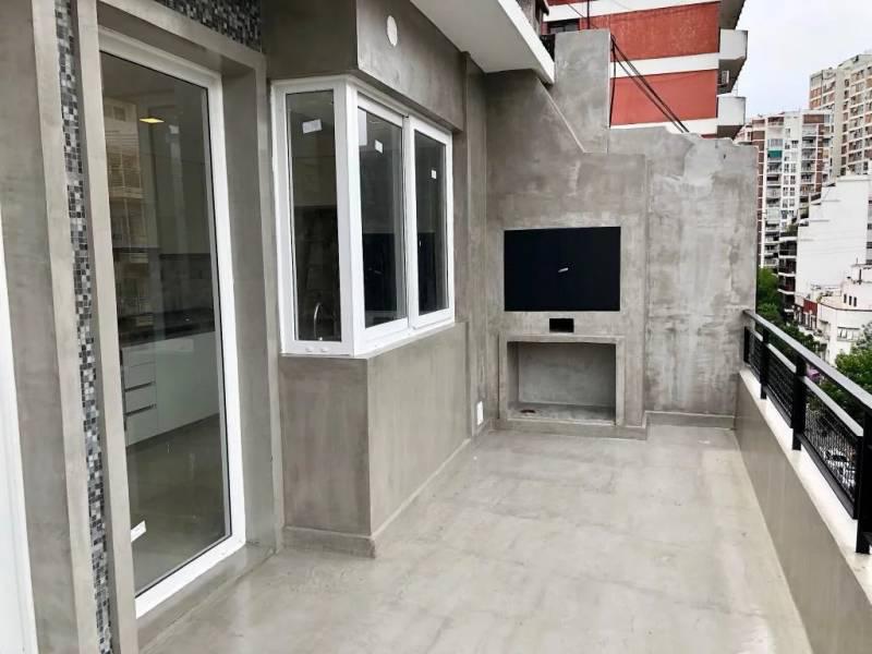 La Pampa 2500 –  Depto. 4 Amb. Con Toilette, Balcón Terraza y Cochera cub. Sup.:165m2. Precio por m2.: usd 2.660