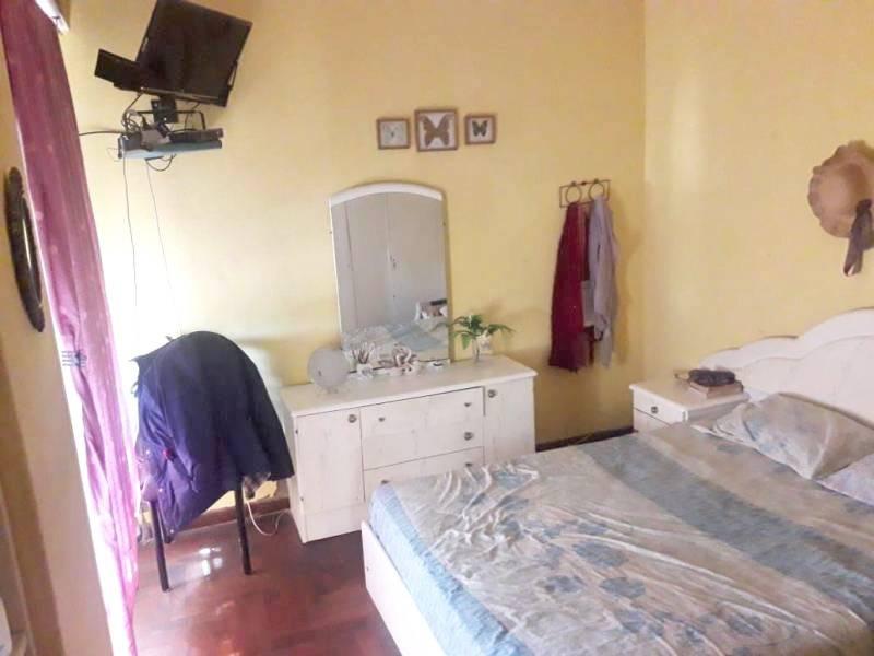 Juan B. Justo  3500 6* * Piso Fte. 5 amb. c/ balcón.   Sup. 110m2. Por por m2. usd 1271