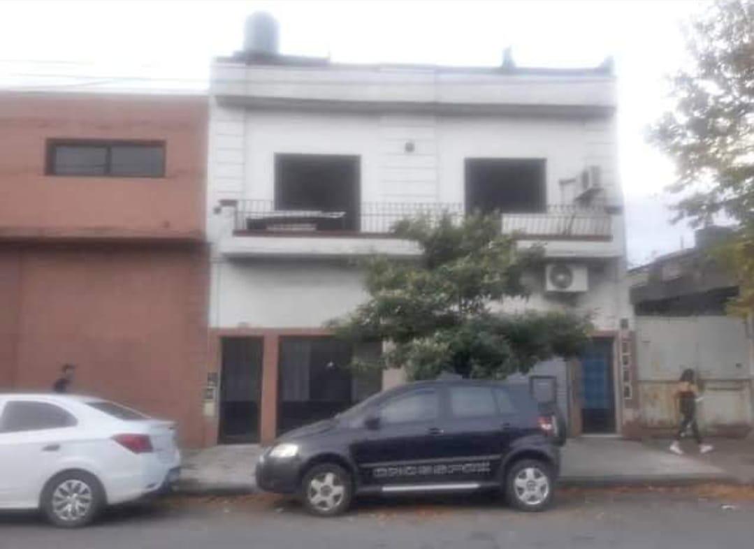 Del Barco Centenera  al 2500 – Piso 1 Frente – PH 3 Amb. C/ PATIO, SÓTANO, TERRAZA, LAVADERO – Sup. Total 100 m². Precio m² U$D 800