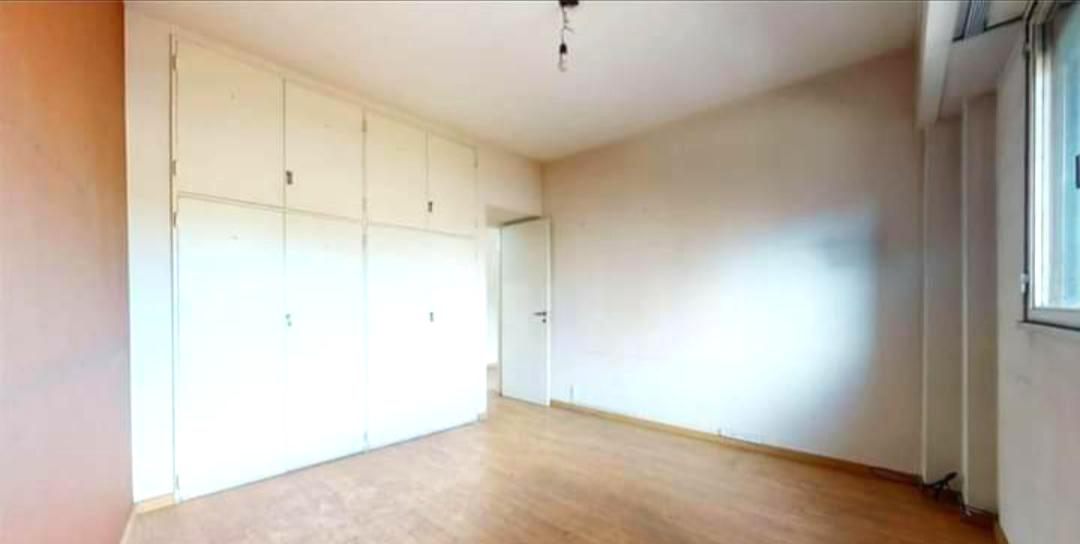 Hornos * 800 Departamento 3 Ambientes C/ BALCÓN  APTO PROF./COMERCIAL. Sup. 63M². Precio por M² USD 1.809